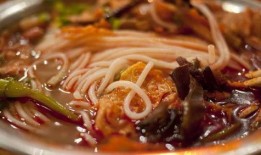 董阿姨螺蛳粉爆料视频,揭秘网红美食背后的秘密